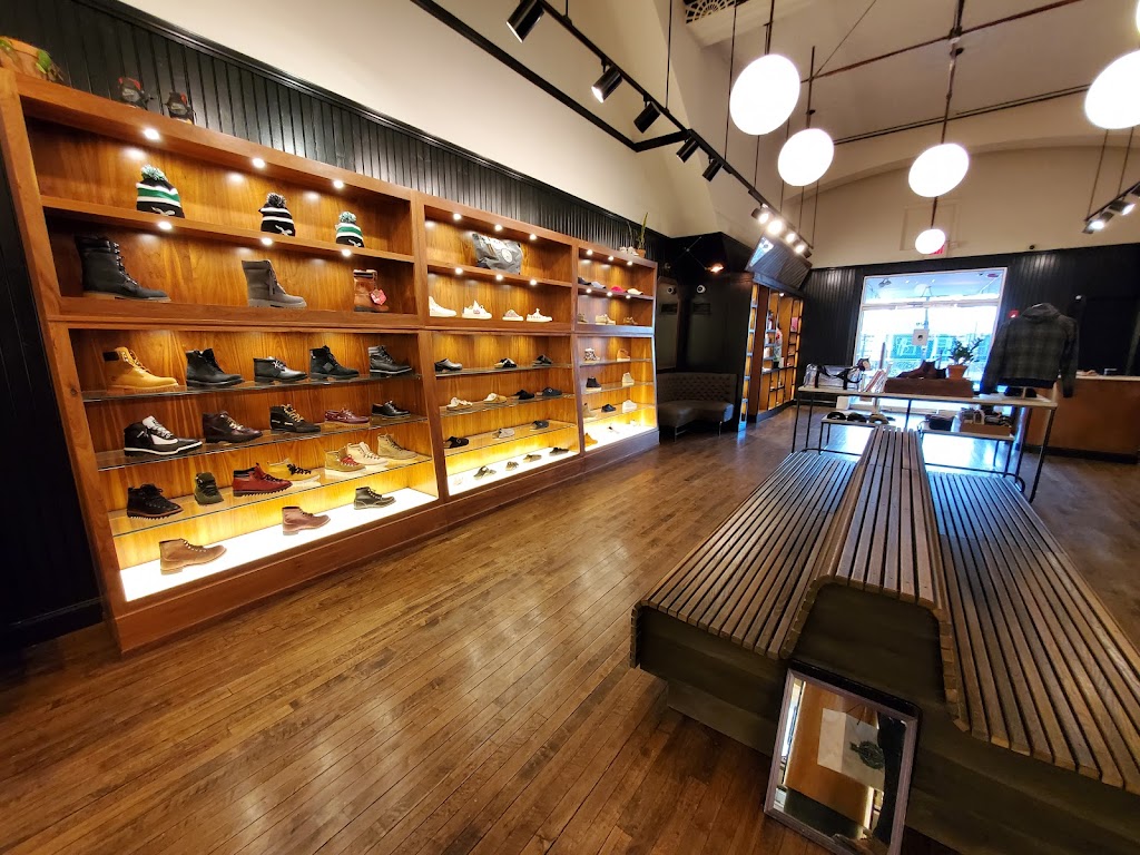 Lapstone & Hammer | 1106 Chestnut St, Philadelphia, PA 19107 | Phone: (215) 592-9166