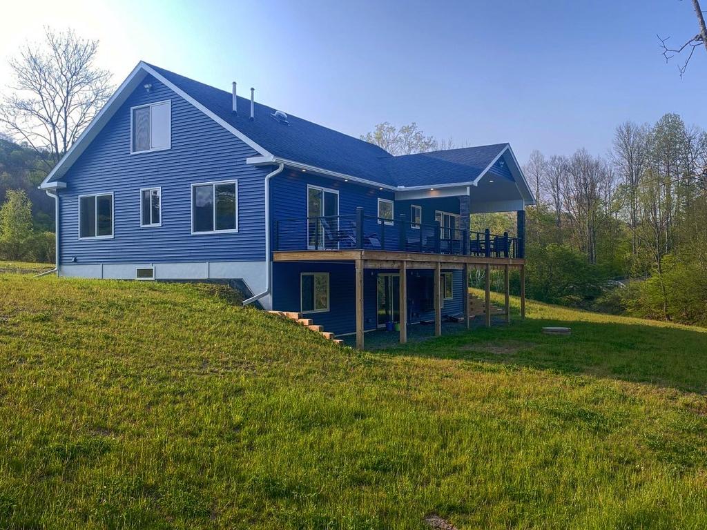 All Star Village Luxury Home | 731 E Handsome Brook Rd, Franklin, NY 13775 | Phone: (917) 428-9697
