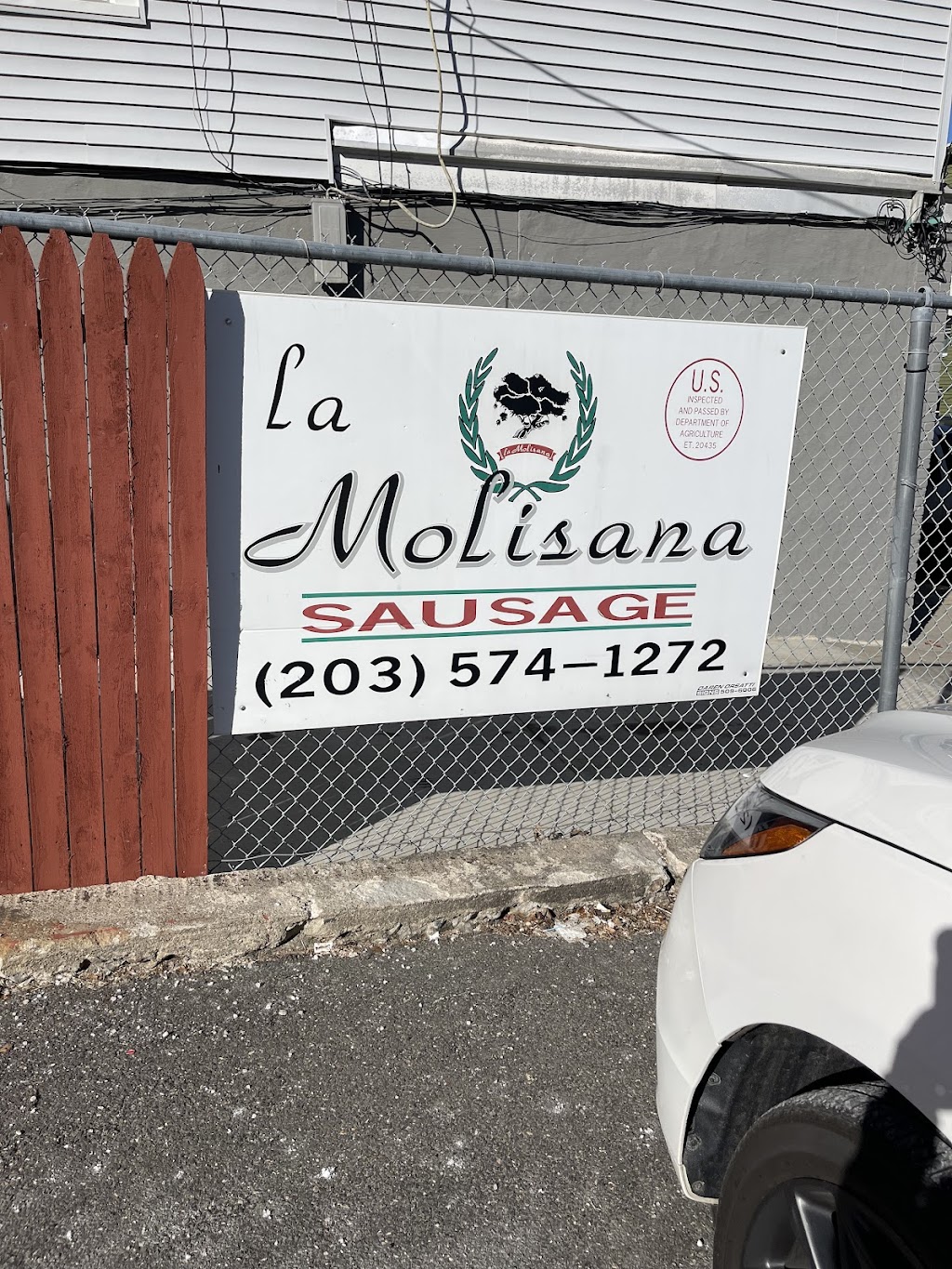 La Molisana Sausage | 350 Congress Ave, Waterbury, CT 06708 | Phone: (203) 574-1272