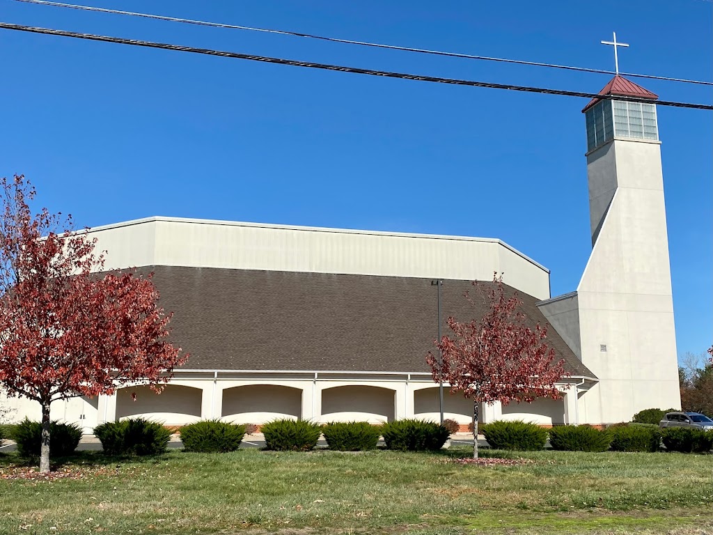 Crossroads Community Cathedral | 1492 Silver Ln, East Hartford, CT 06118 | Phone: (860) 895-1231