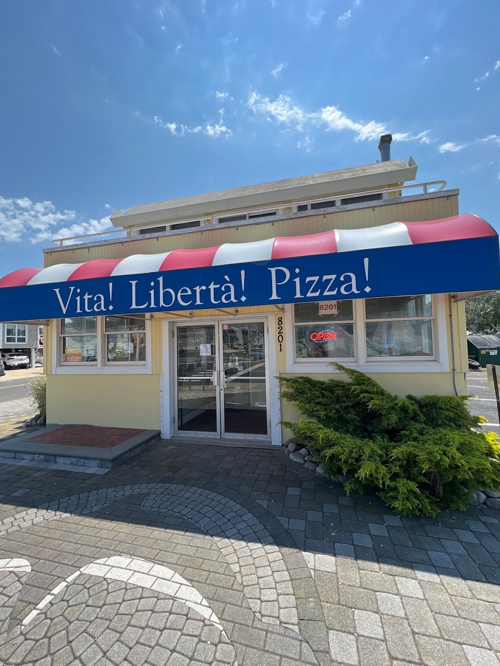 Liberta Pizzeria Americano | 8201 Long Beach Blvd, Long Beach, NJ 08008 | Phone: (609) 467-4011
