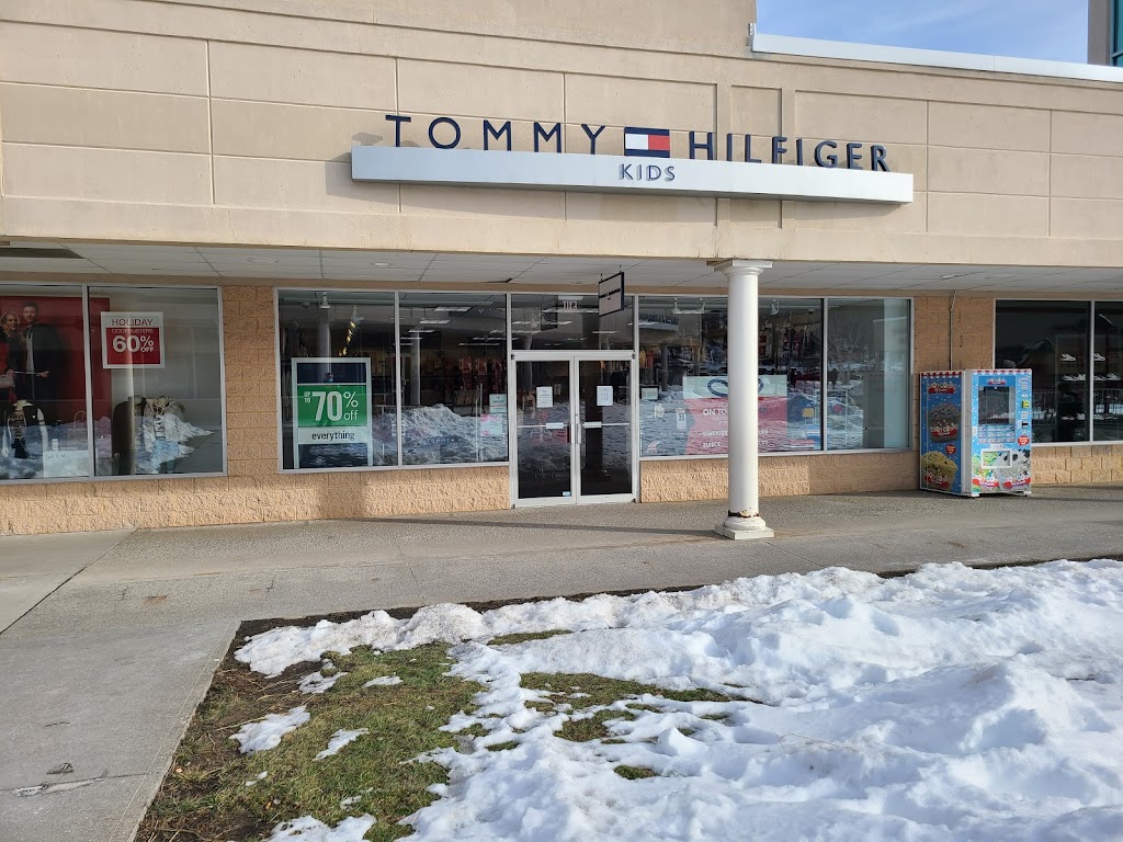 Tommy Hilfiger | 1000 Premium Outlets Dr Ste D-08, Tannersville, PA 18372 | Phone: (570) 629-7093