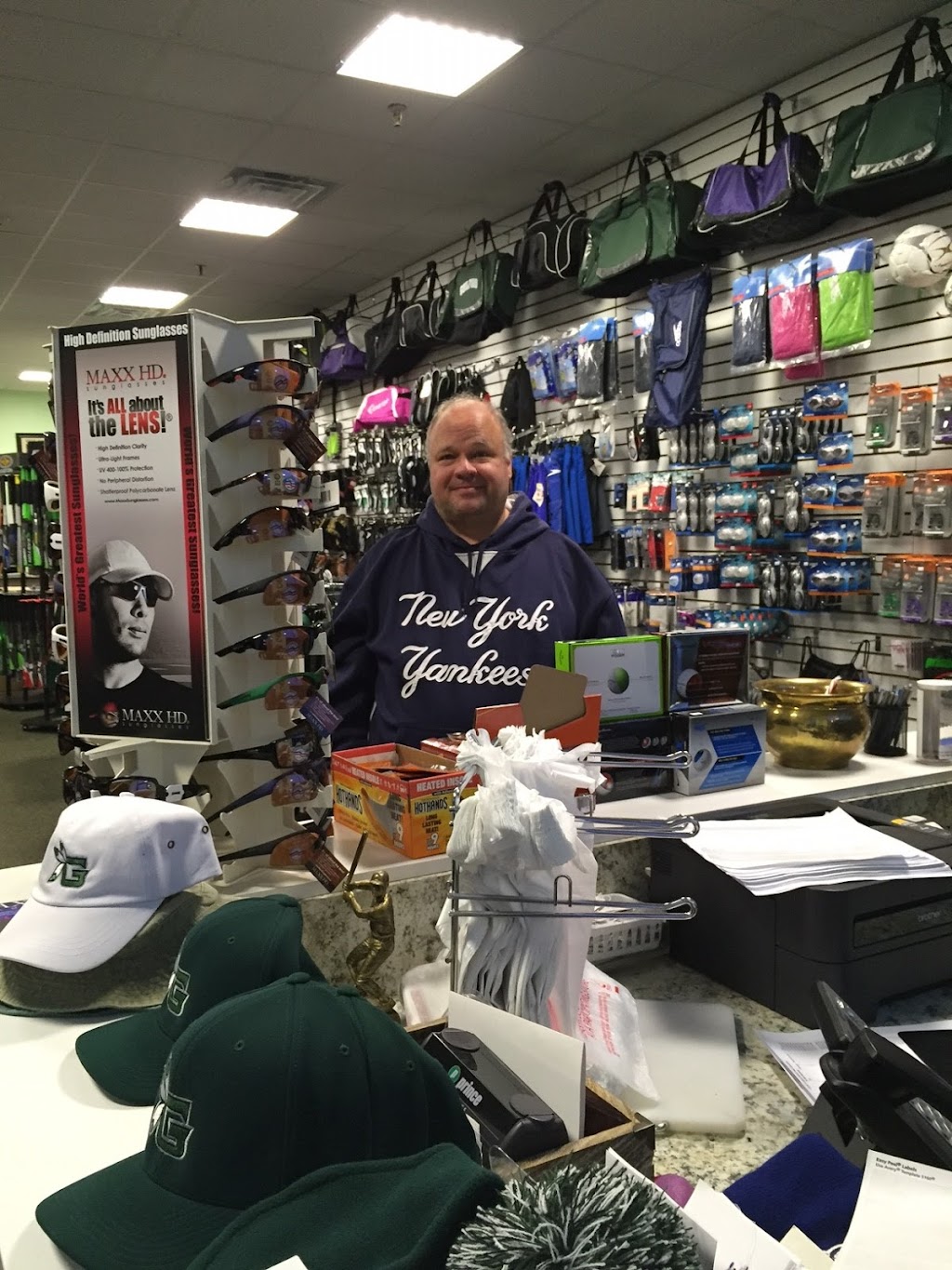 Guilford Sporting Goods | 934 Boston Post Rd, Guilford, CT 06437 | Phone: (203) 453-2370