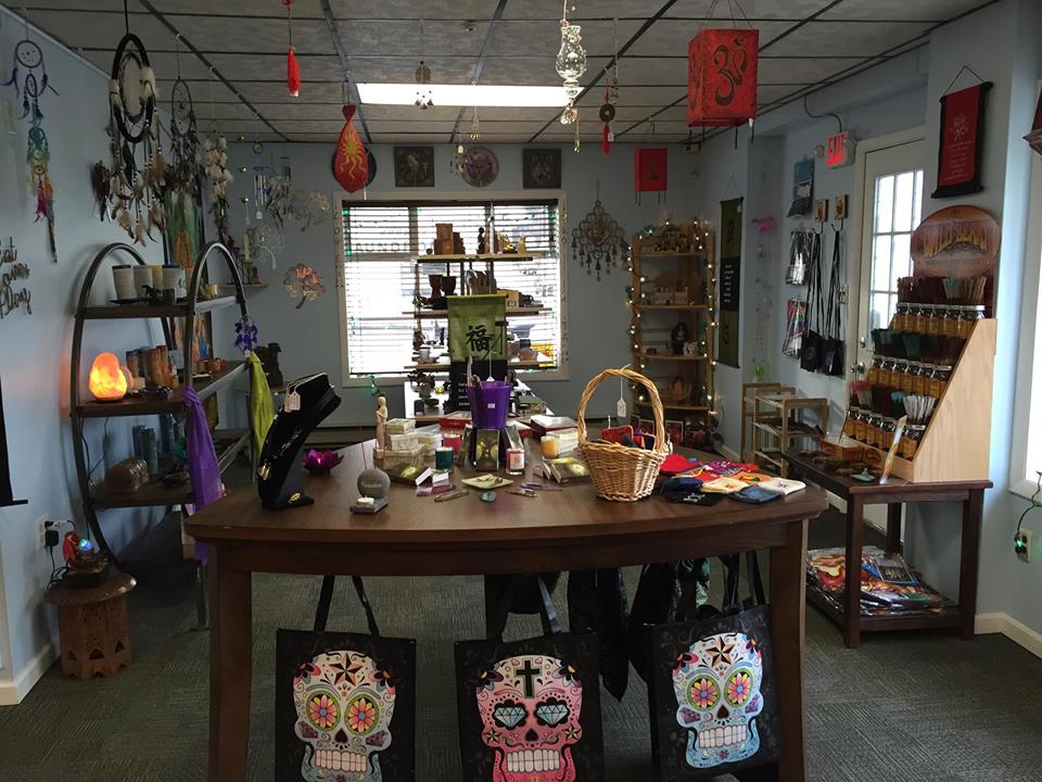 Kindred Spirits Books and Gifts | 66 W Water St, Hellertown, PA 18055 | Phone: (610) 838-5463