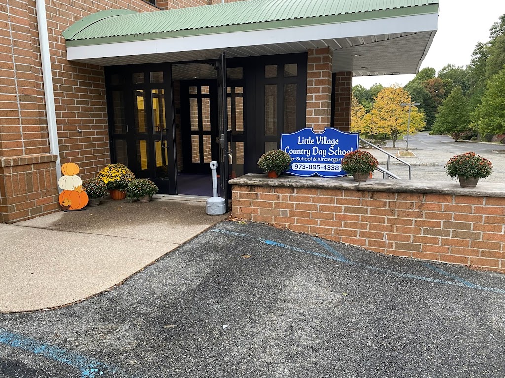 Little Village Country Day School | 1447 Sussex Turnpike, Randolph, NJ 07869 | Phone: (973) 895-4338
