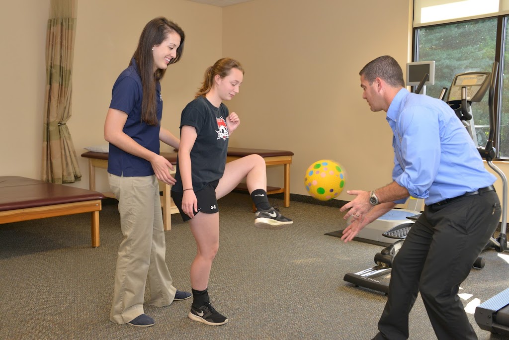 Physical Therapy at St. Lukes - Palmer | 3213 Nazareth Rd, Easton, PA 18045 | Phone: (484) 822-5300