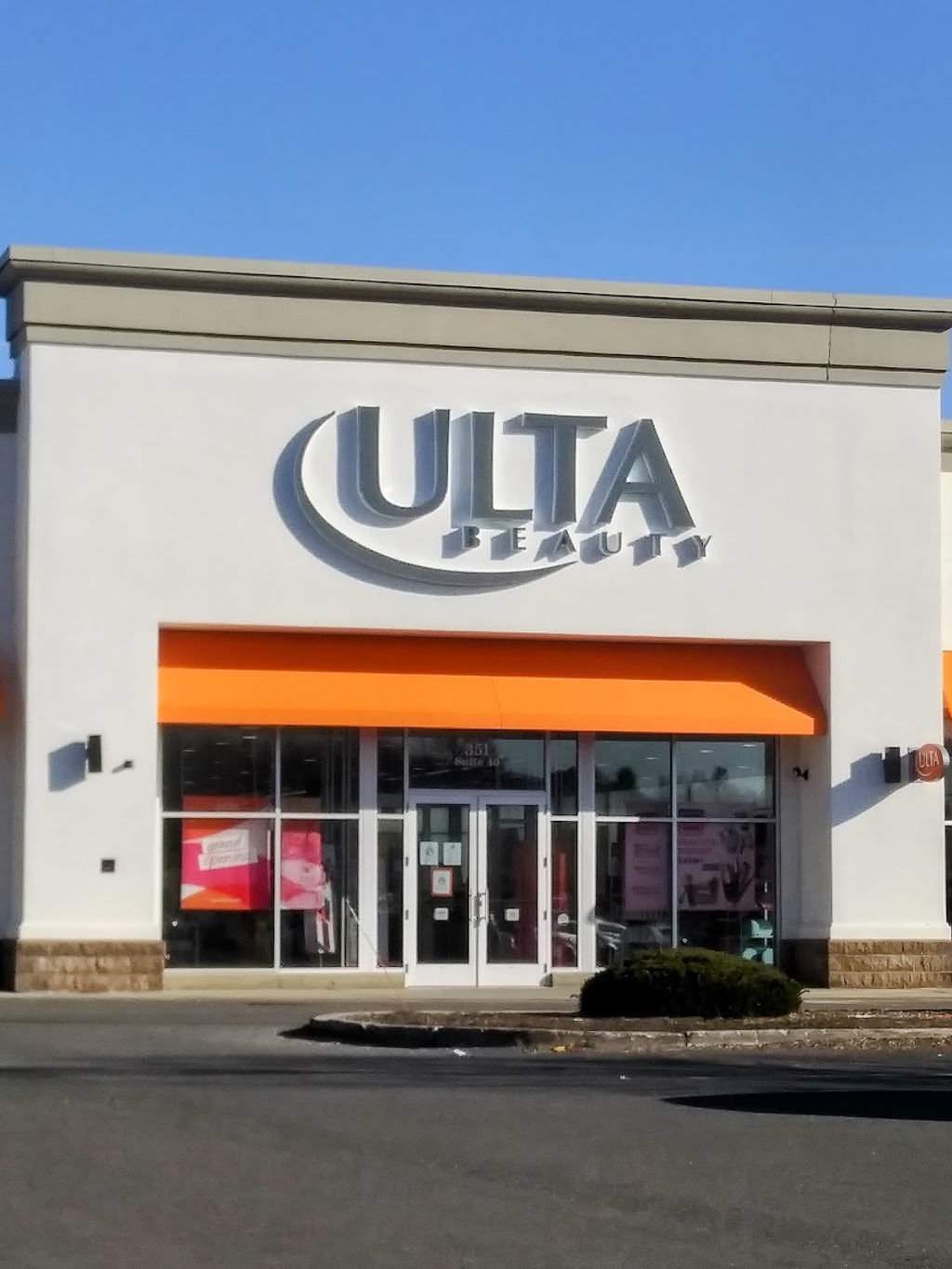 Ulta Beauty | 351 Russell St STE 40, Hadley, MA 01035 | Phone: (413) 923-6792