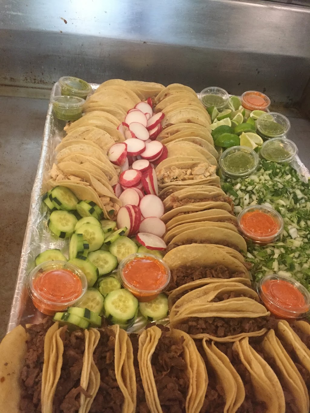 Taco Town catering & taquizas truck | 2237 Lehigh St, Allentown, PA 18103 | Phone: (484) 795-8488