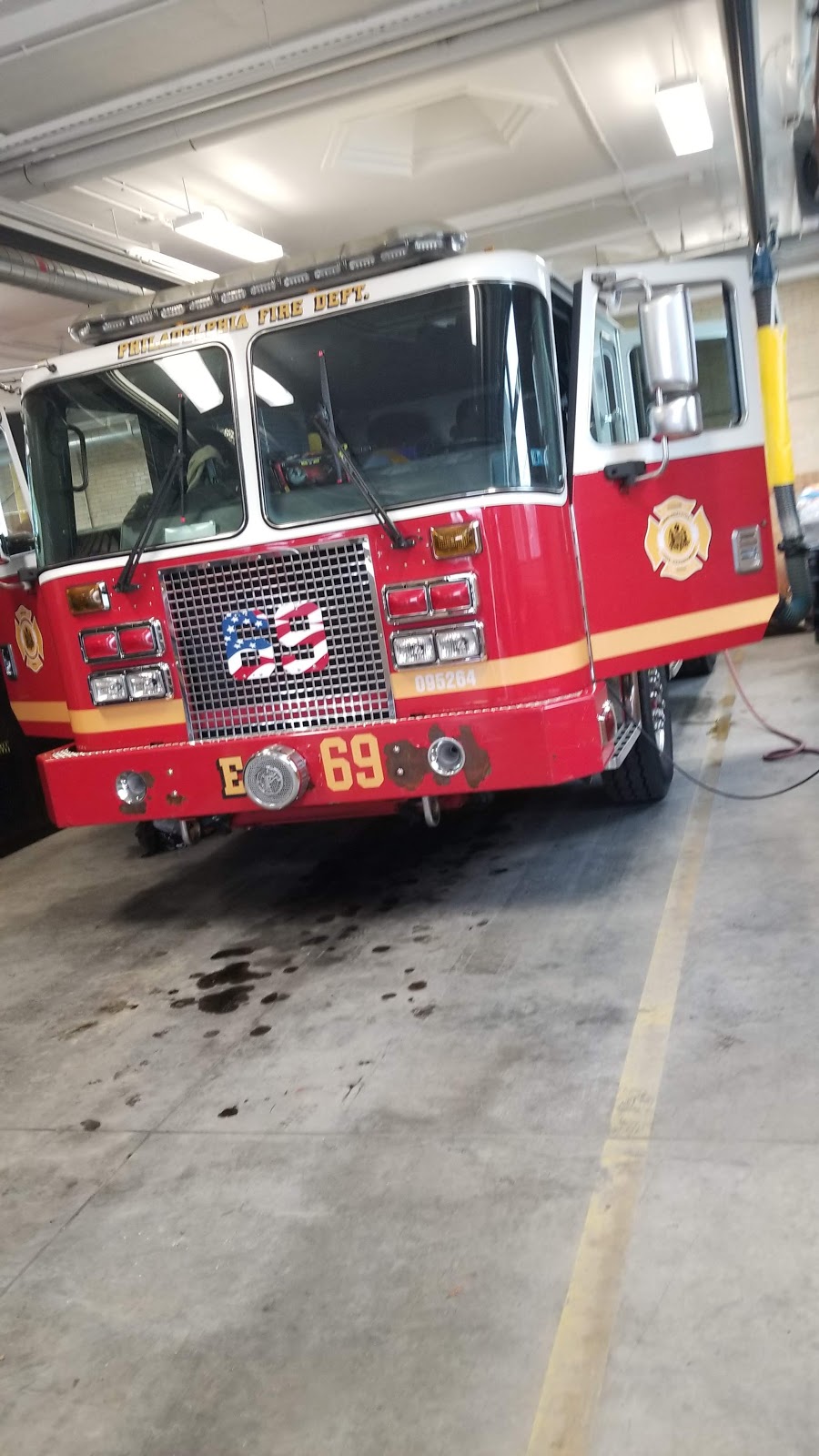 Philadelphia Fire Department - Engine 69 | 8201 Tinicum Blvd, Philadelphia, PA 19153 | Phone: (215) 492-3393