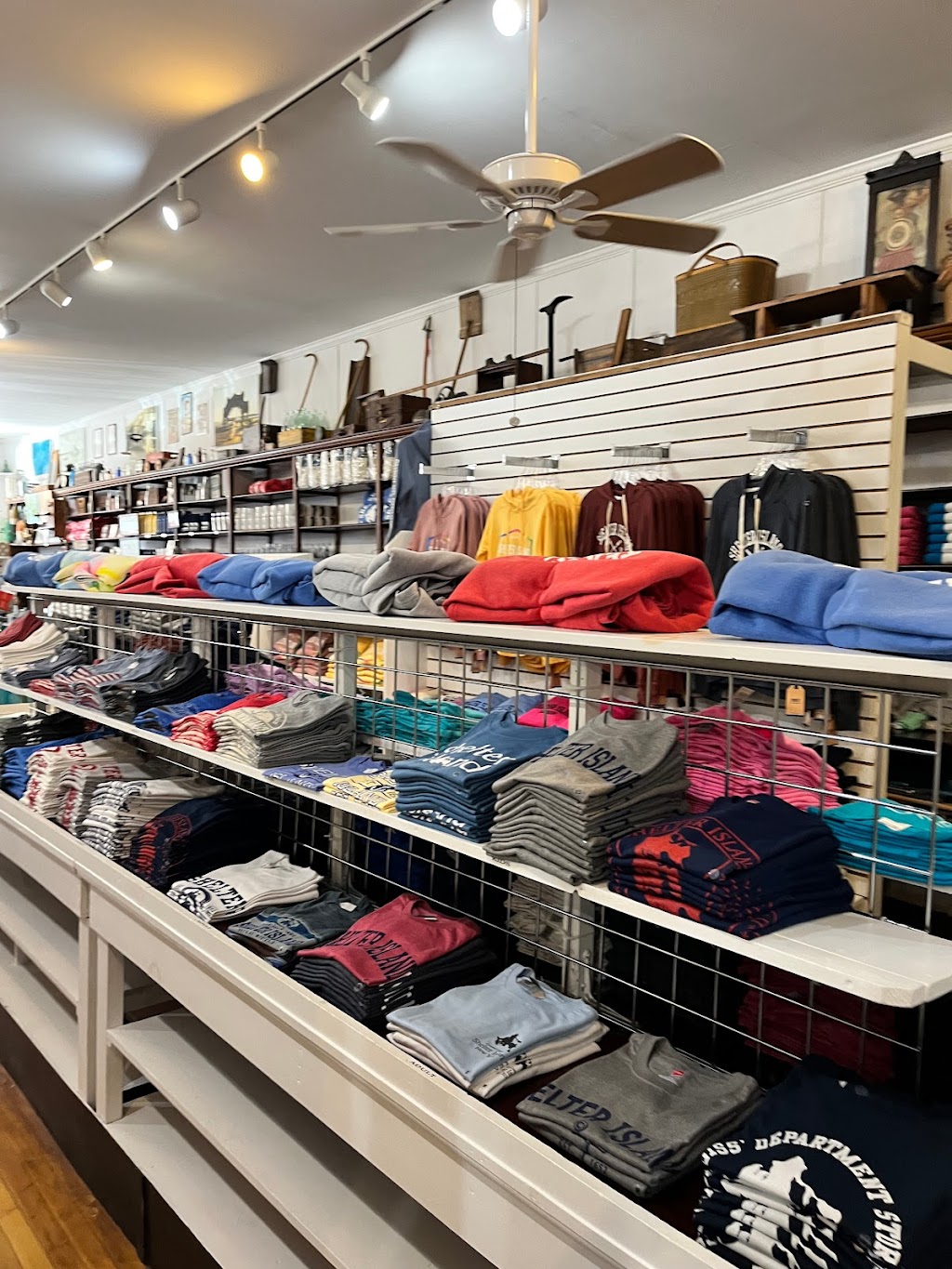 Bliss Department Store | 186 N Ferry Rd, Shelter Island, NY 11964 | Phone: (631) 749-0041