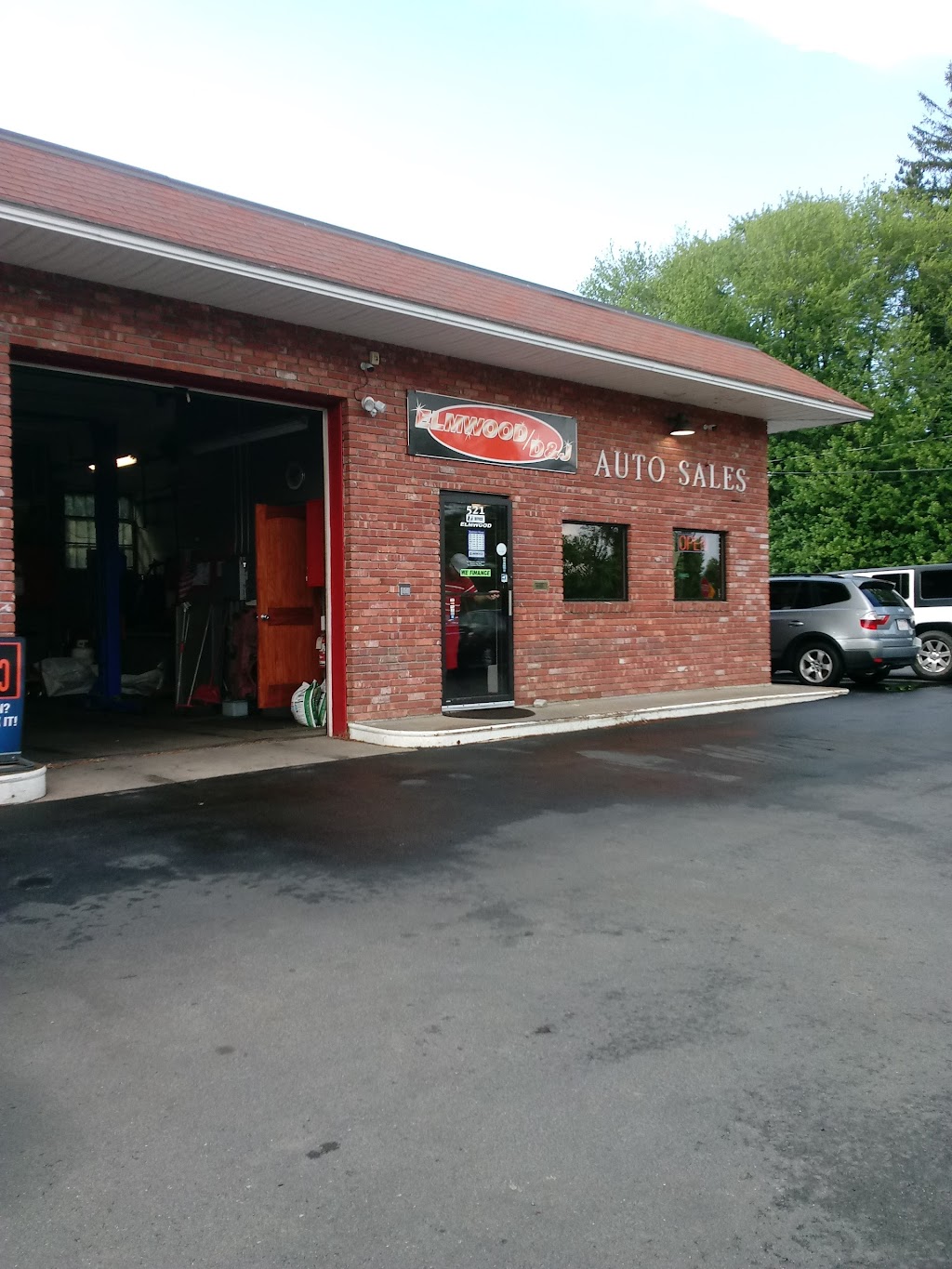 Elmwood Auto Sales | 521 River Rd, Agawam, MA 01001 | Phone: (413) 789-0096