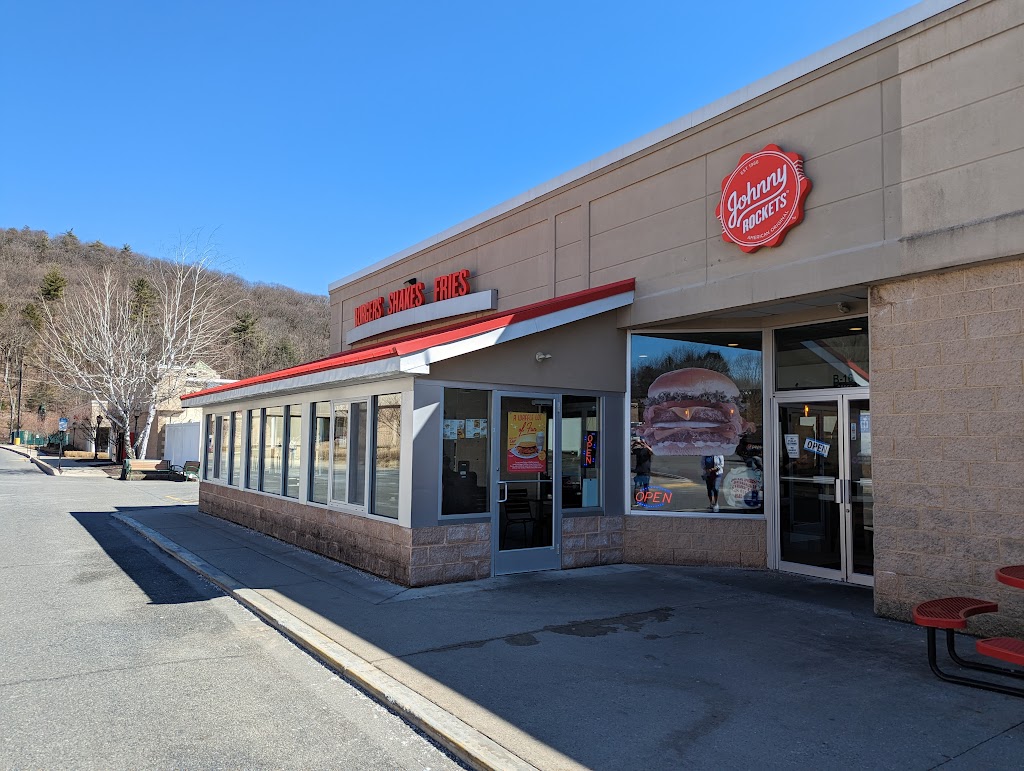 Johnny Rockets | 1000 Premium Outlets Dr, Tannersville, PA 18372 | Phone: (570) 629-2020