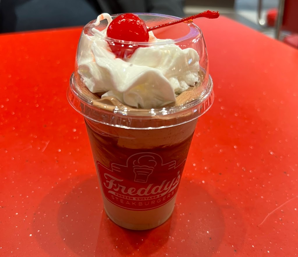 Freddys Frozen Custard & Steakburgers | 810 W Edgar Rd, Linden, NJ 07036 | Phone: (908) 418-4523