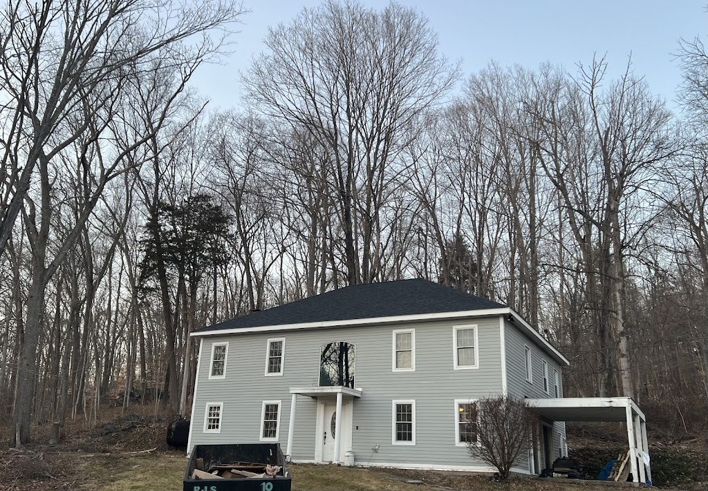 Whats On My Roof? | 69 Blueberry Hill Reserve, Killingworth, CT 06419 | Phone: (860) 663-3935