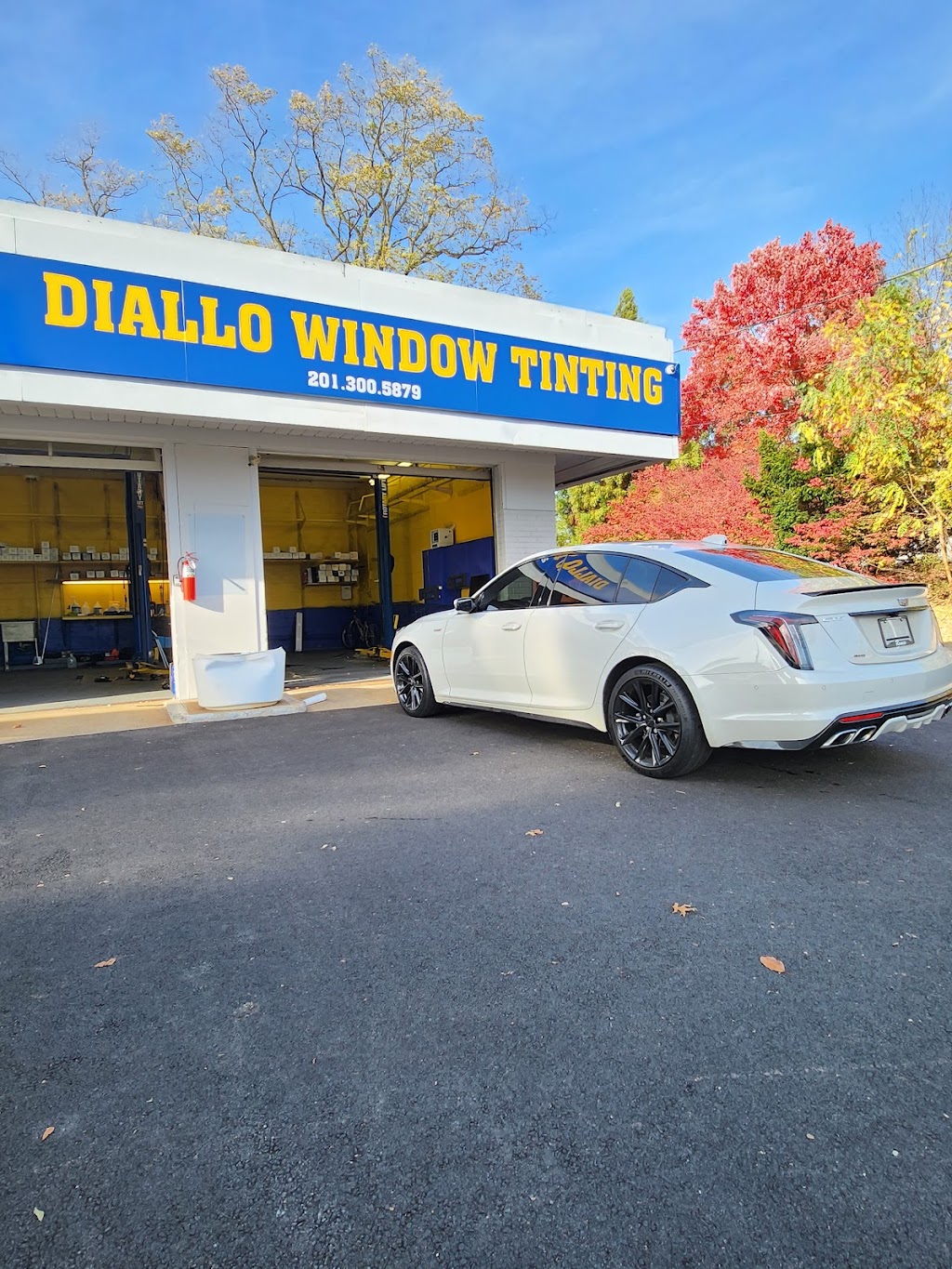 DIALLO WINDOW TINTING | 626 Ridgedale Ave, East Hanover, NJ 07936 | Phone: (201) 300-5879