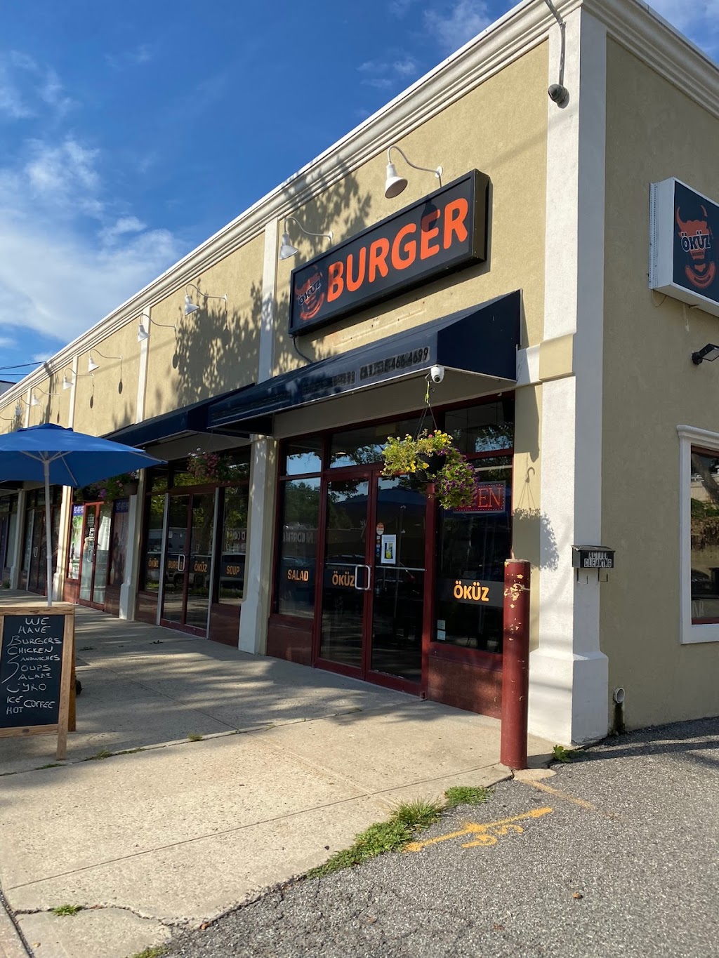 Okuz Burgers | 348 Great Neck Rd, Great Neck, NY 11021 | Phone: (516) 570-6252