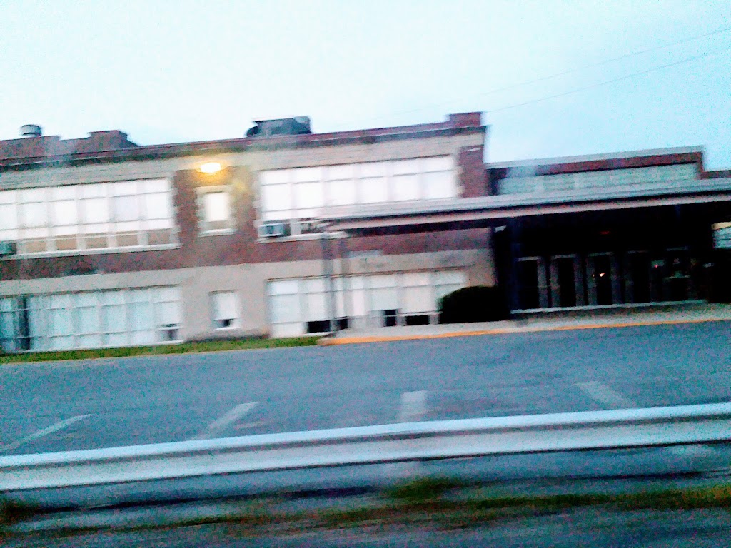 Parkland School District: Troxell Junior High School | Troxell Building, Allentown, PA 18104 | Phone: (610) 351-5660