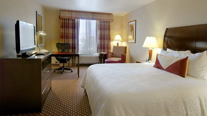 Hilton Garden Inn Dover | 1706 N Dupont Hwy, Dover, DE 19901 | Phone: (302) 674-3784