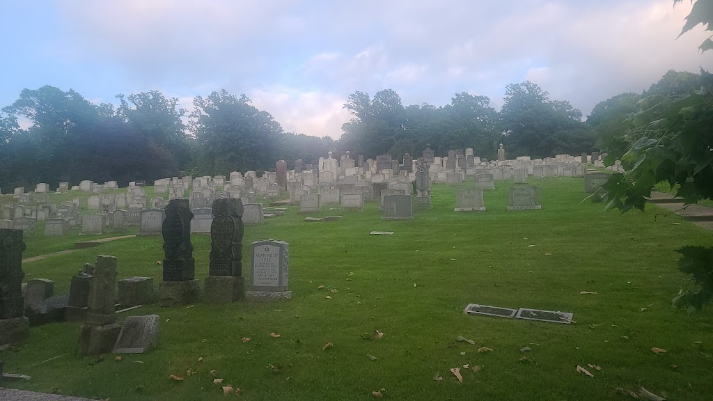 Temple Israel Cemetery | 388 Saw Mill River Rd, Hastings-On-Hudson, NY 10706 | Phone: (914) 478-1343