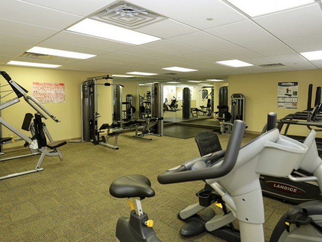 Heritage Court Apartments | 500 Silvia St, Ewing Township, NJ 08628 | Phone: (609) 434-1500