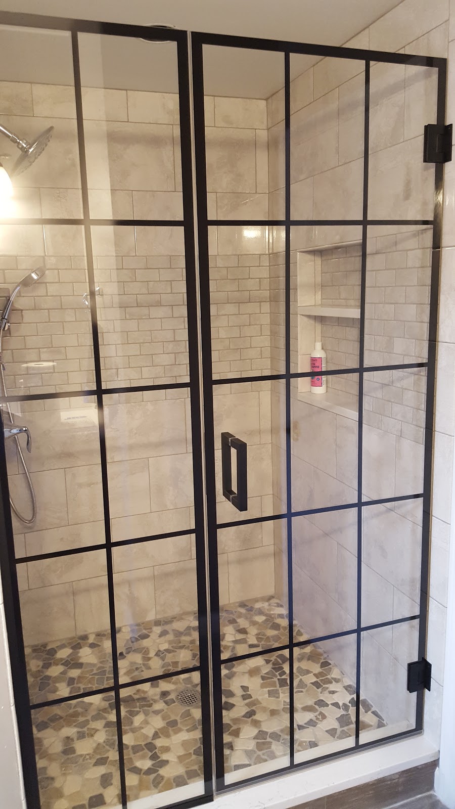 Route 7 Shower Door LLC. | 724 Danbury Rd #5, Ridgefield, CT 06877 | Phone: (203) 431-0899