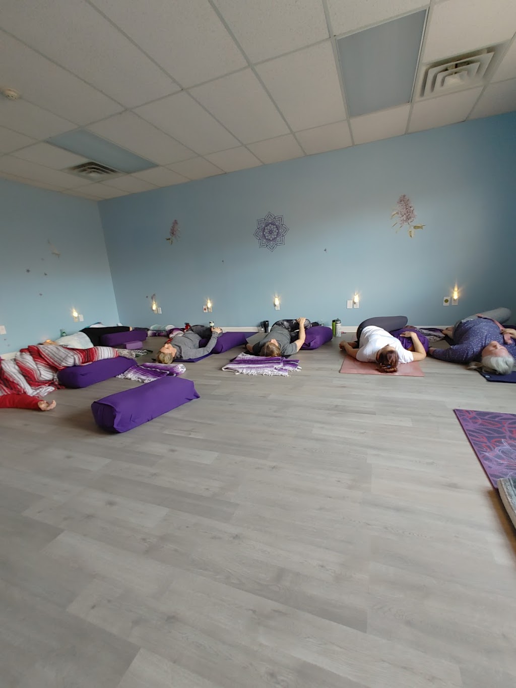 Lilac Soul Yoga | Above Adelinas Pizza, 2419 NY-82 2nd Floor Suite 6, Lagrangeville, NY 12540 | Phone: (845) 234-8886