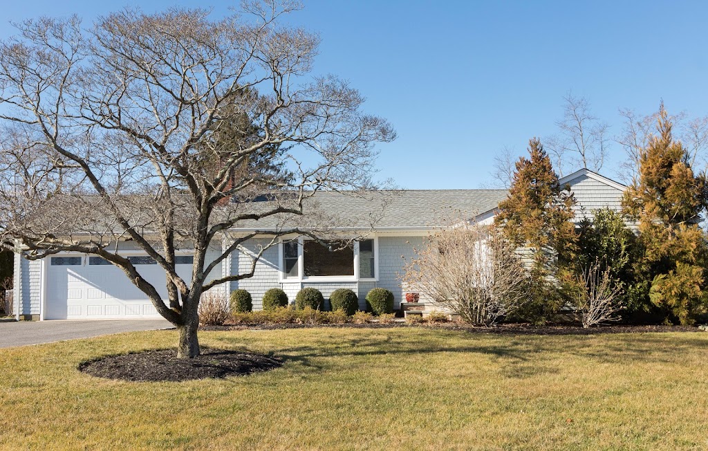 Mariah Mills North Fork Real Estate | 114 Main St, Greenport, NY 11944 | Phone: (631) 965-2557