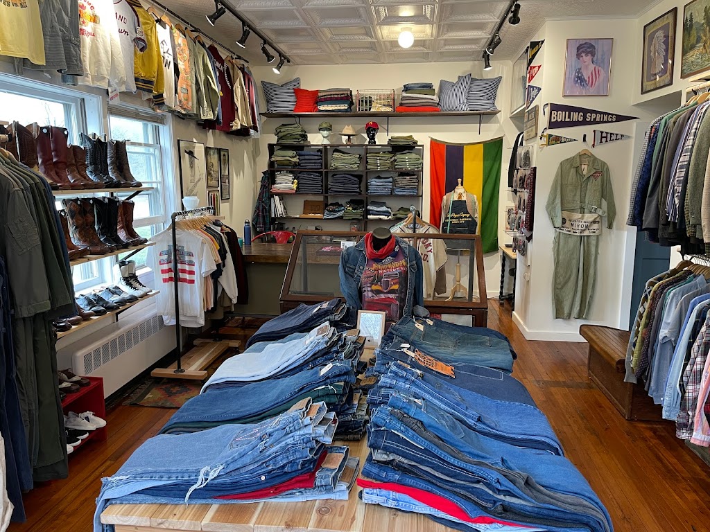 Clubhouse Vintage | 449 Main St, Rosendale, NY 12472 | Phone: (845) 244-0243