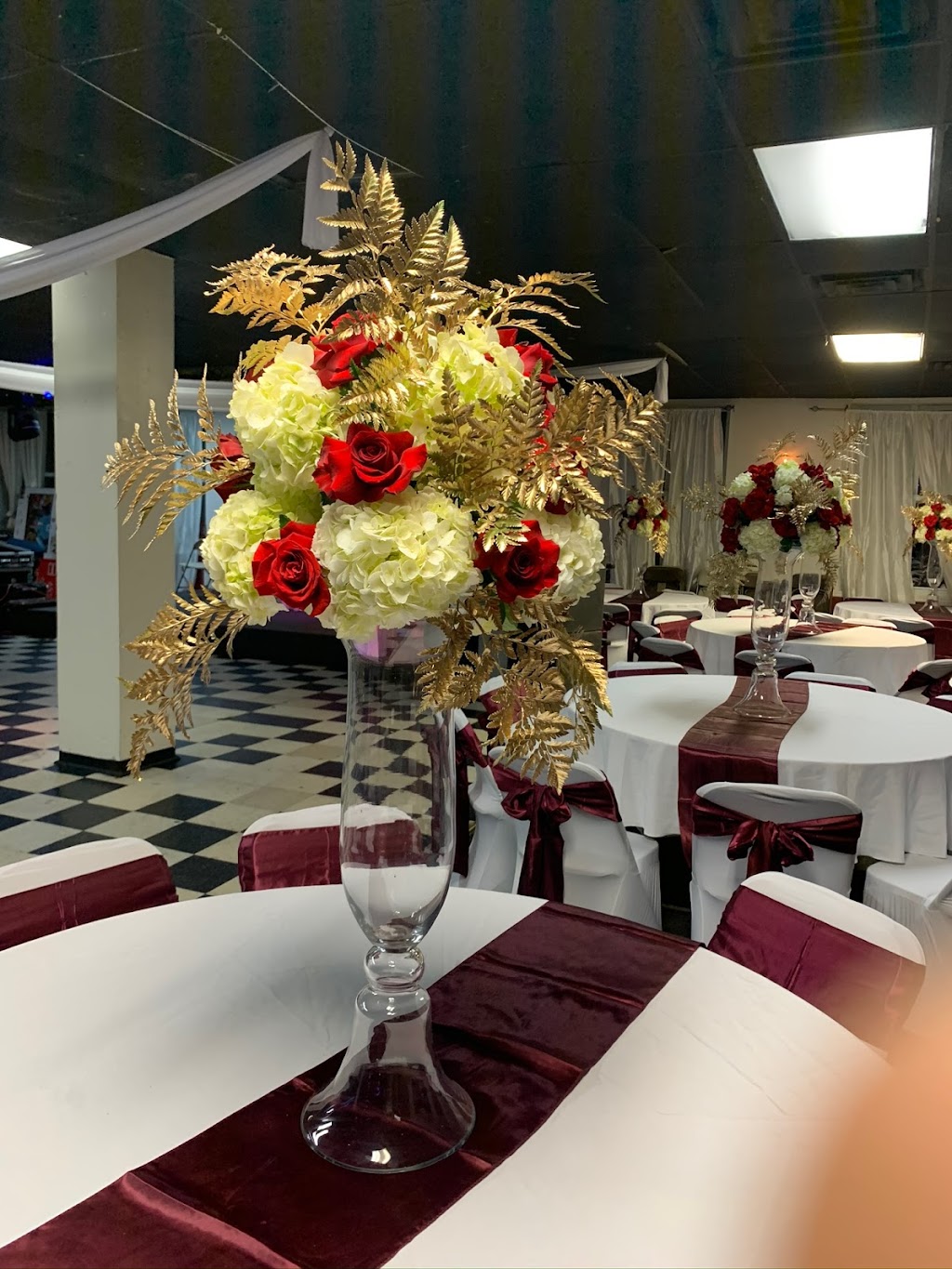 Lovely blooms decorations Corp. | 72-51 Metropolitan Ave, Queens, NY 11379 | Phone: (917) 832-6446