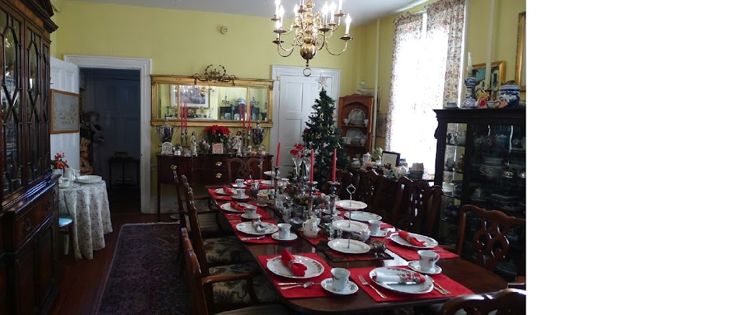 Terry House Bed & Breakfast | 130 Delaware St, New Castle, DE 19720 | Phone: (302) 322-2505