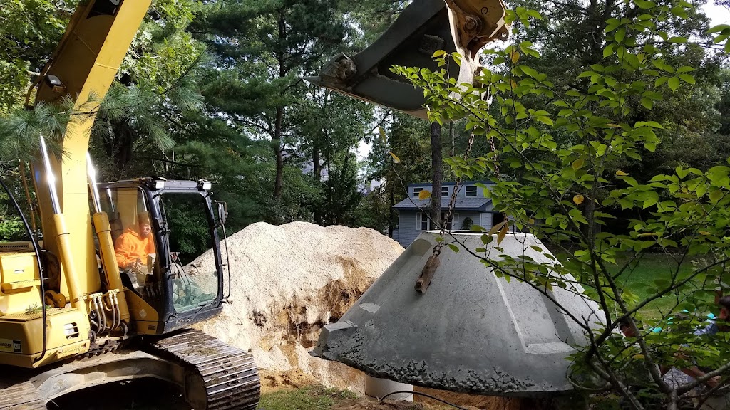 Mid Suffolk Cesspool and Rooter Service | 261 Parkway Dr, Calverton, NY 11933 | Phone: (631) 250-8036