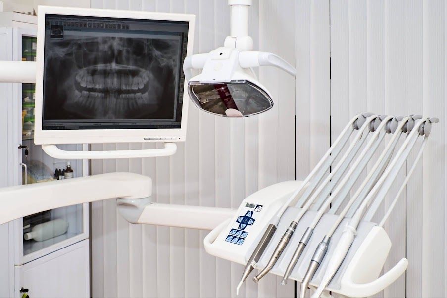 Hopmeadow Dental | 714 Hopmeadow St #2, Simsbury, CT 06070 | Phone: (860) 658-1234