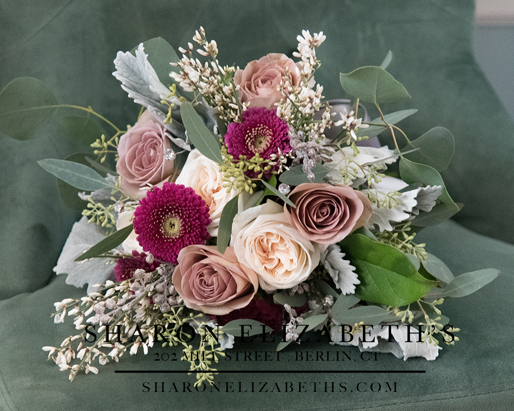 Sharon Elizabeths Floral Designs L.L.C. | 202 Mill St, Berlin, CT 06037 | Phone: (860) 828-9991