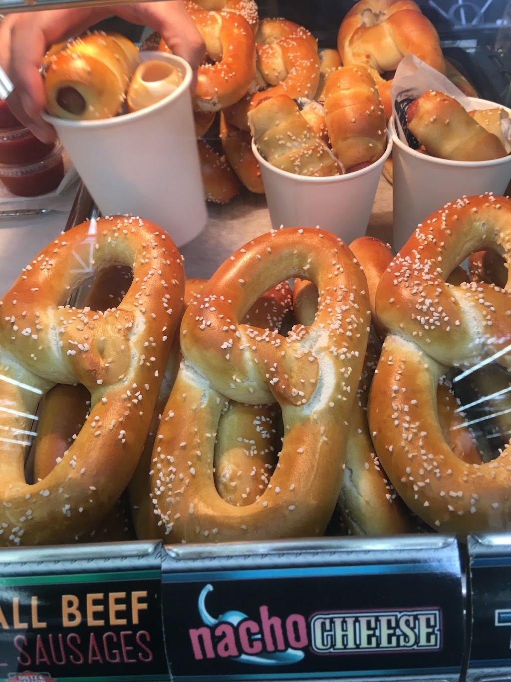 Philly Pretzel Factory | 1126 US-9, Old Bridge, NJ 08857 | Phone: (732) 721-1900