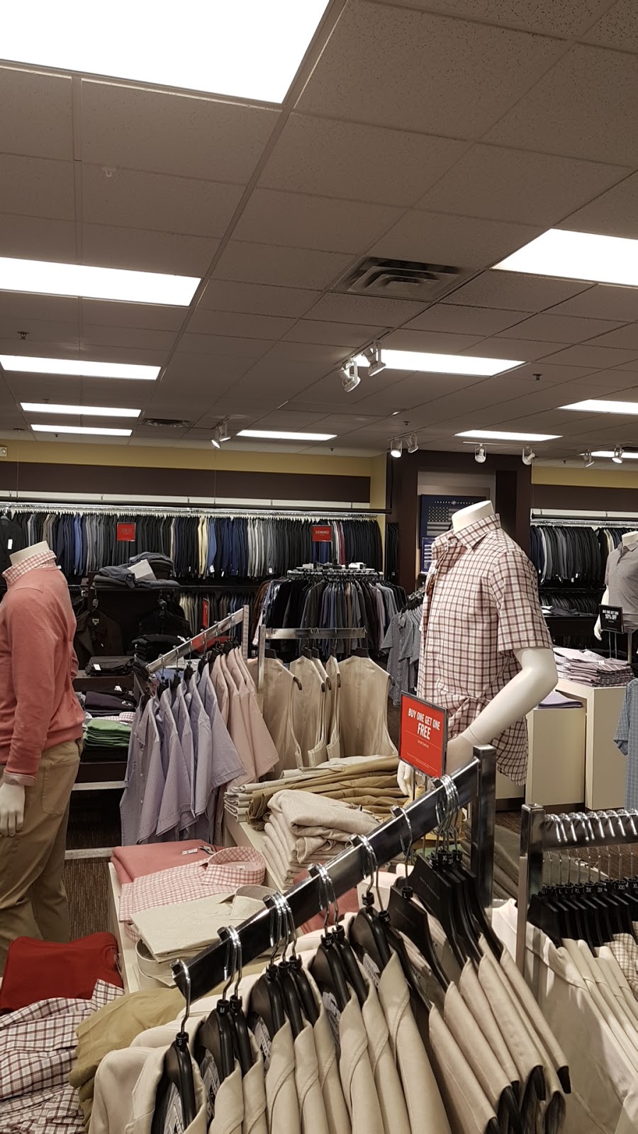Mens Wearhouse | 2500 Chemical Rd SPC S-12A, Plymouth Meeting, PA 19462 | Phone: (610) 567-5818