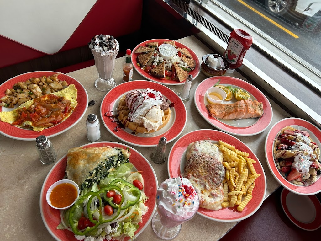 Red Colony Diner | 121 Federal Rd, Brookfield, CT 06804 | Phone: (203) 546-8280