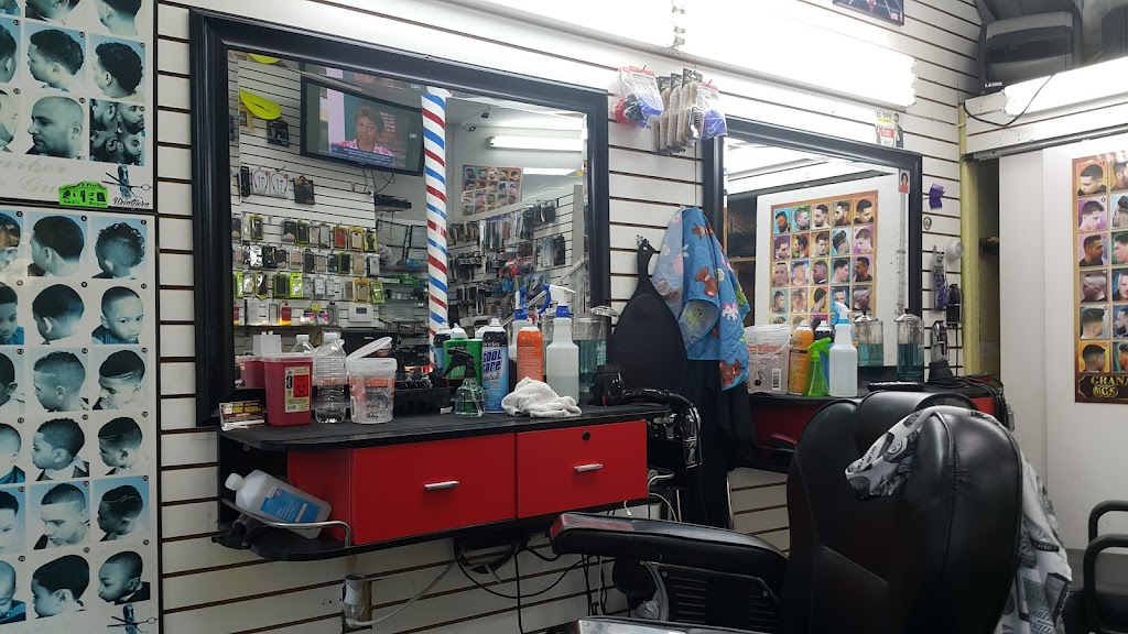 B.B Express Barber shop | 247 George St, New Brunswick, NJ 08901 | Phone: (732) 640-0114
