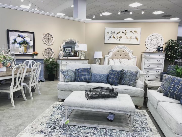 Value City Furniture | 4831 US-9, Howell Township, NJ 07731 | Phone: (848) 249-1414