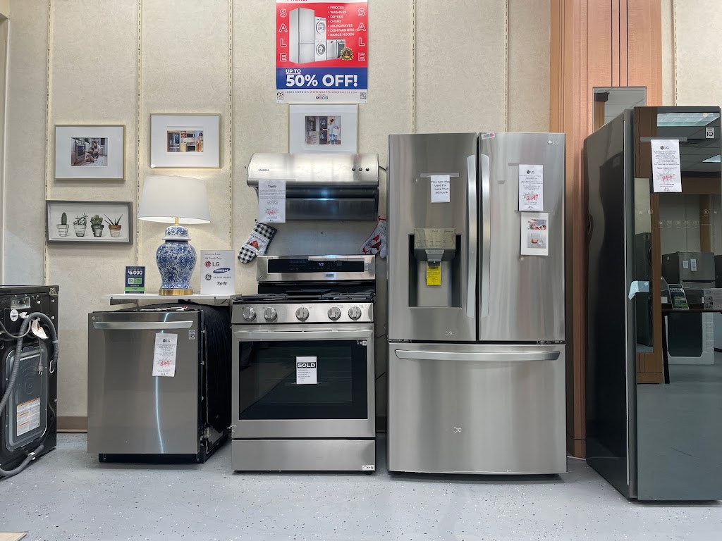 Appliances 4 Less Poughkeepsie | 2585 South Rd Suite 106, Poughkeepsie, NY 12601 | Phone: (845) 240-1685