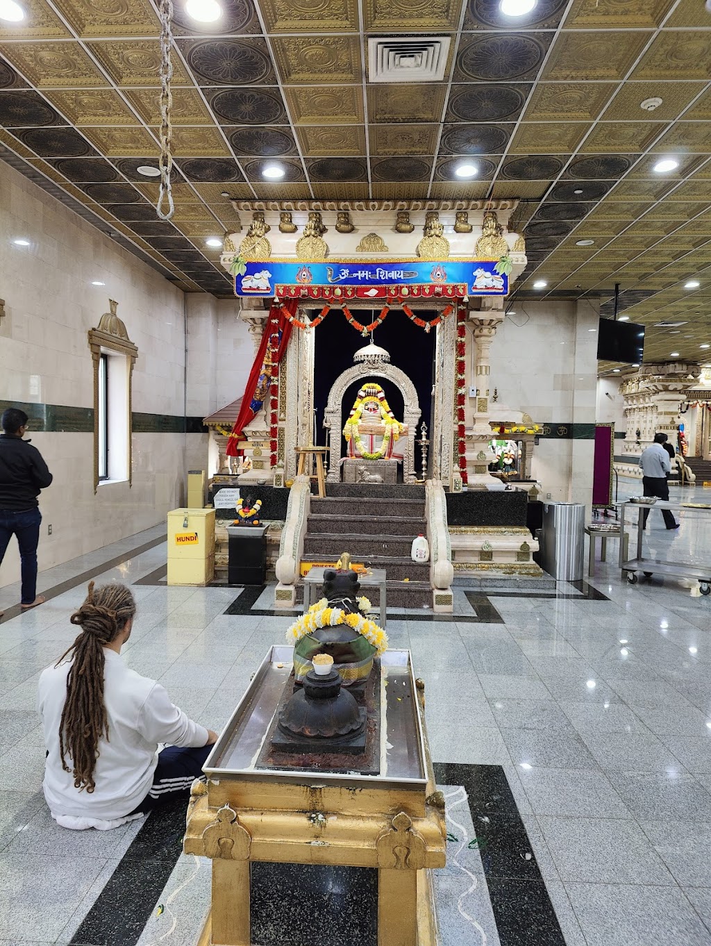 Sri Venkateswara Temple(Balaji Mandir) and Community Center | 1 Balaji Temple Dr, Bridgewater, NJ 08807 | Phone: (908) 725-4477