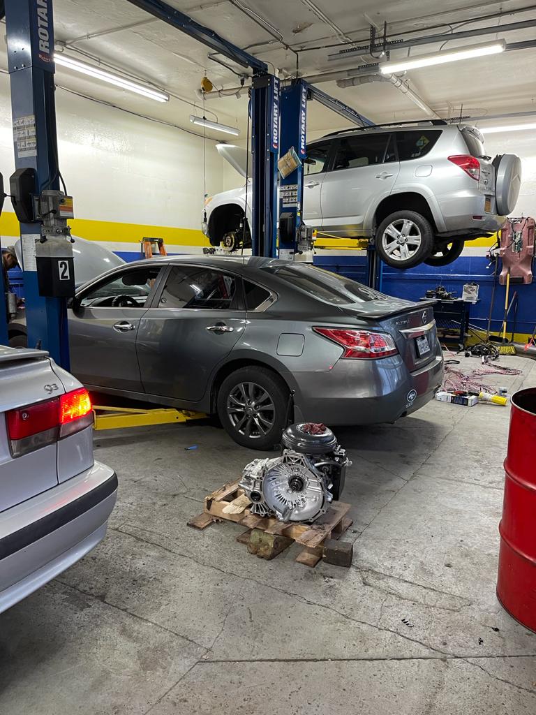 Mariela auto repair westbury | 329 Post Ave, Westbury, NY 11590 | Phone: (516) 334-8100