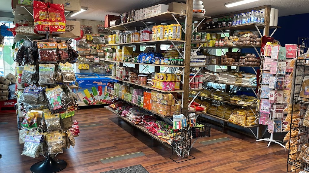 Kamiles Latinos Mini Market | 242 E Main St, Clinton, CT 06413 | Phone: (860) 552-4674