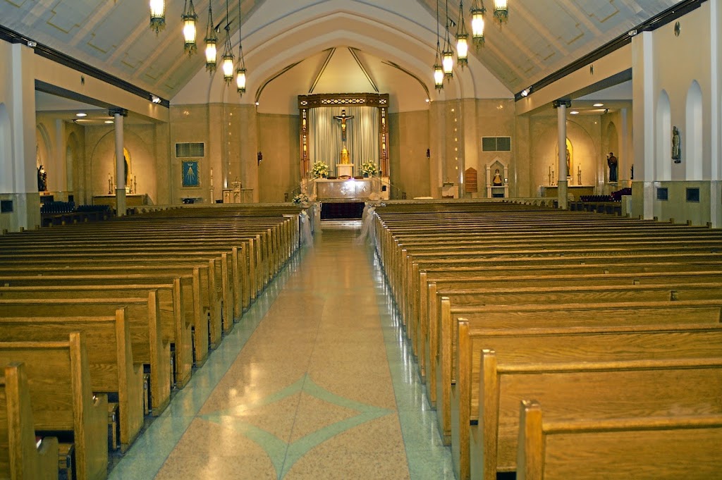 St Laurence Catholic Church | 8245 West Chester Pike, Upper Darby, PA 19082 | Phone: (610) 449-0600