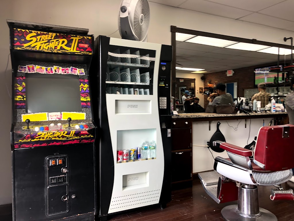 Headquarterz Barber Shop | 246 Hwy 79, Wickatunk, NJ 07765 | Phone: (732) 332-1962