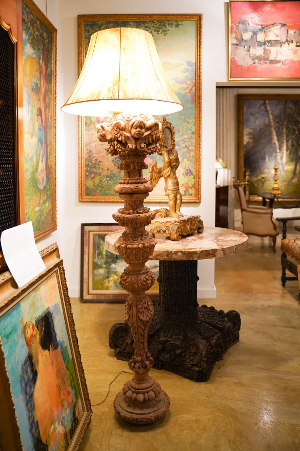 Le Trianon Antiques | 1854 N Main St, Sheffield, MA 01257 | Phone: (413) 528-0775