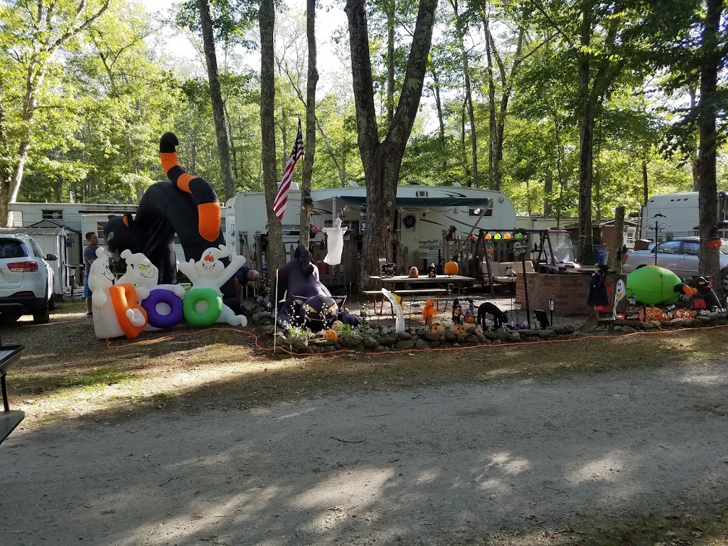 Salem Farms Campground LLC | 39 Alexander Rd, Salem, CT 06420 | Phone: (860) 859-2320