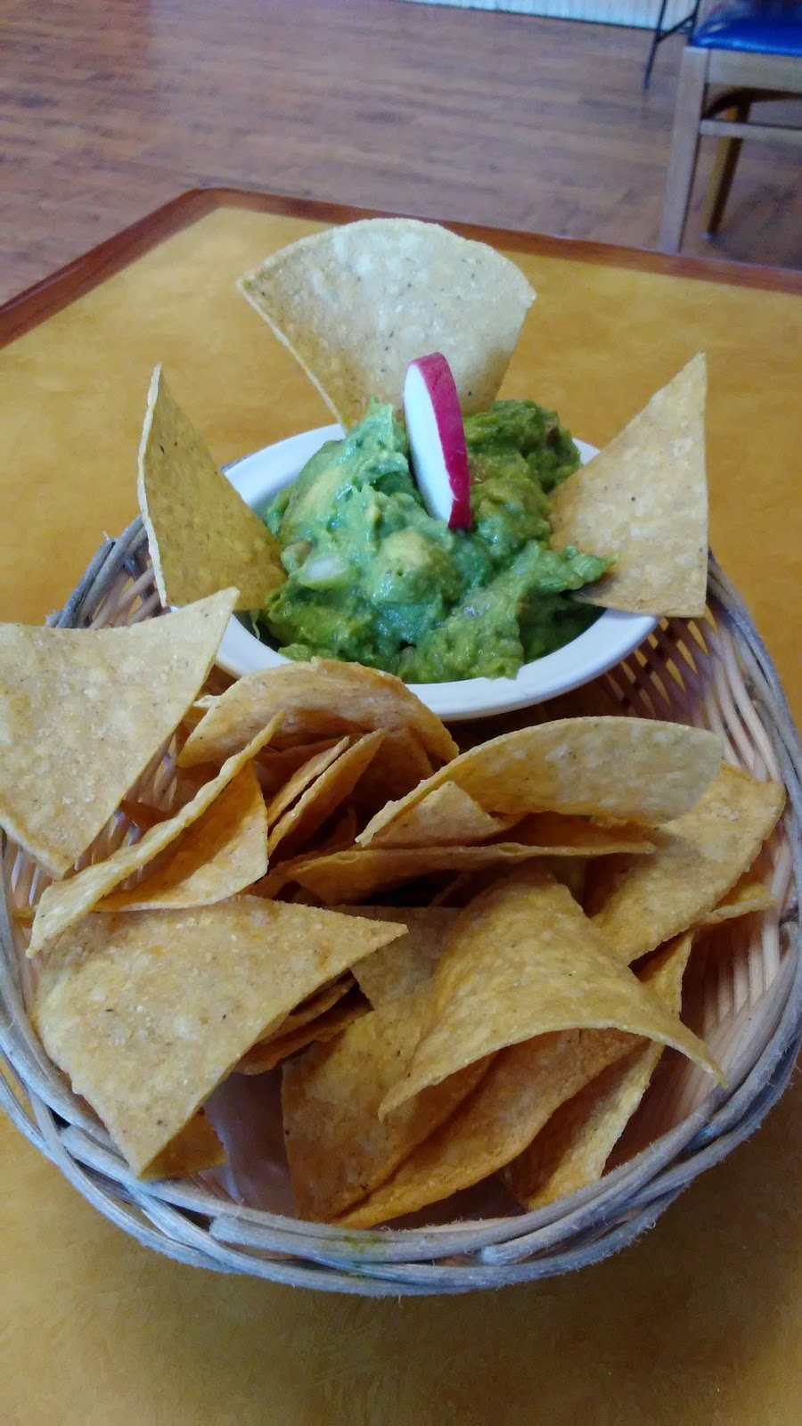 El Rodeo | 130 Montauk Hwy, East Moriches, NY 11940 | Phone: (631) 909-2666