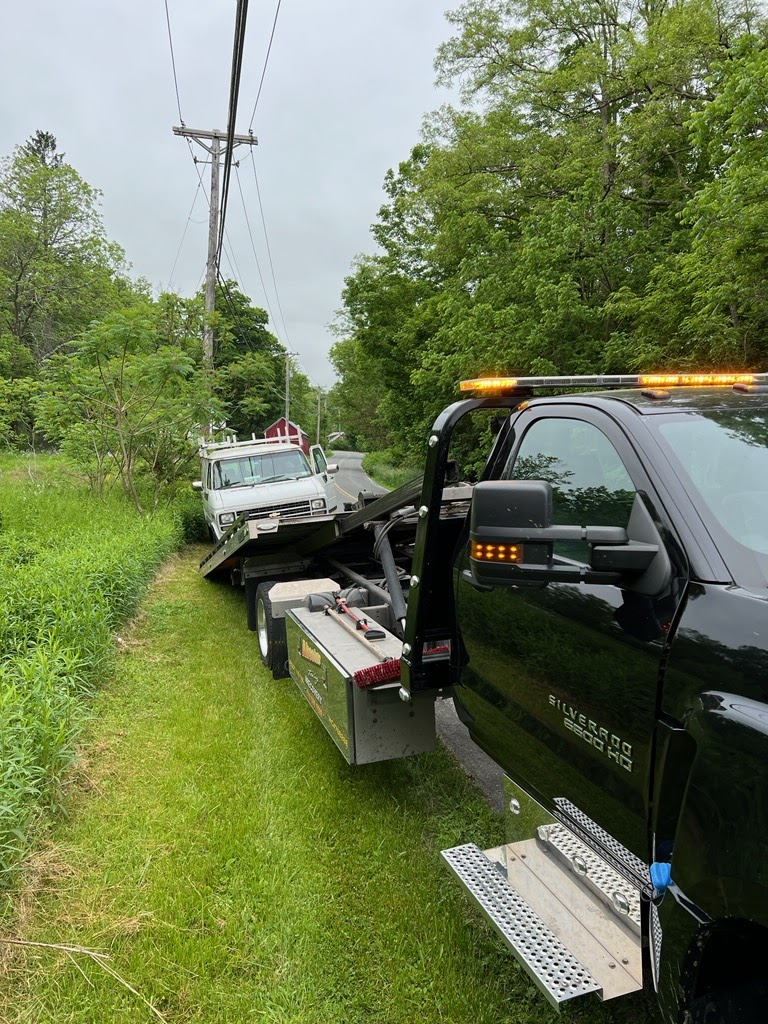 Absolute Towing And Auto Repair | 7963 Rte 9W, Catskill, NY 12414 | Phone: (518) 943-0500