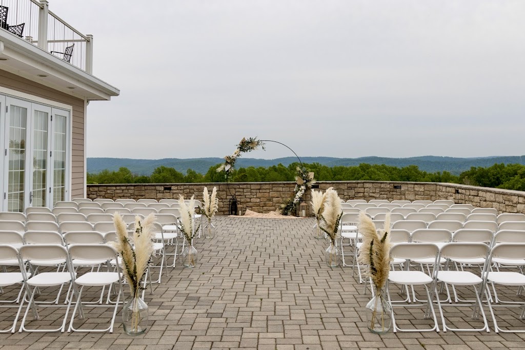 The View at Morgan Hill | 100 Clubhouse Dr, Easton, PA 18042 | Phone: (610) 923-8480