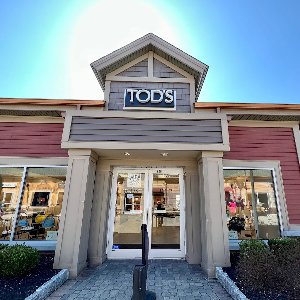 Outlet Tods & Hogan | Common Outlet Center, 826 Grapevine Ct, Central Valley, NY 10917 | Phone: (845) 928-3636